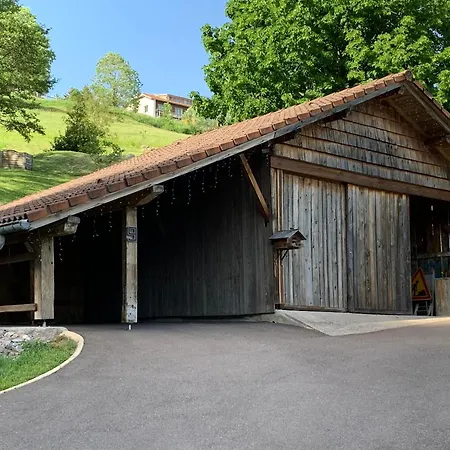 Du Pommery, Hautes-vosges Prázdninový dům